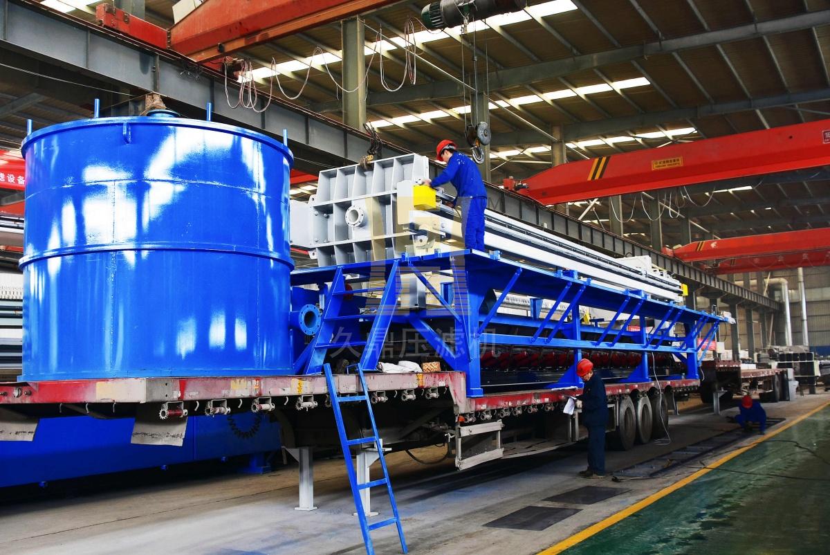 移動車載式壓濾機